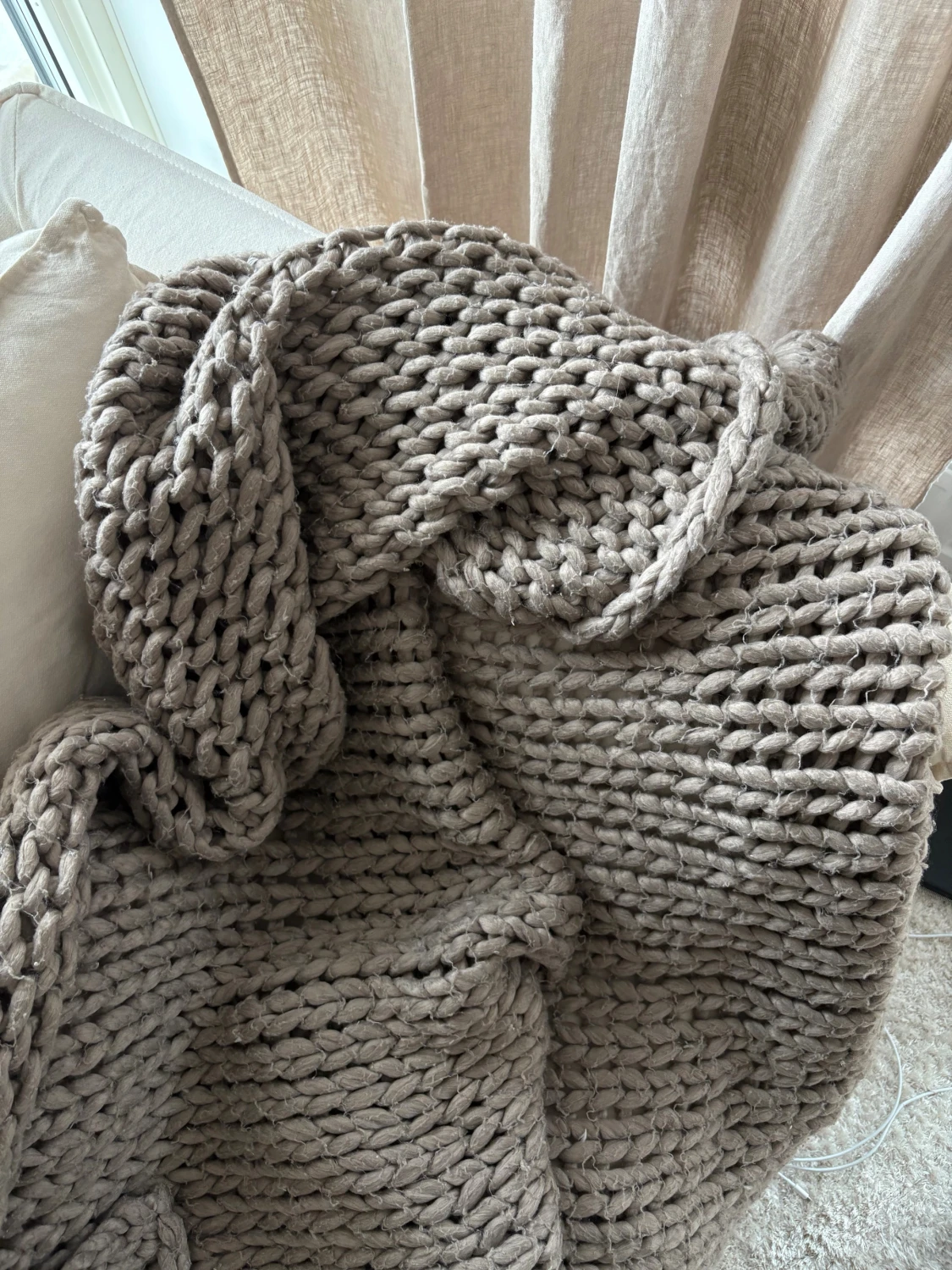 Storstickad pläd - 2