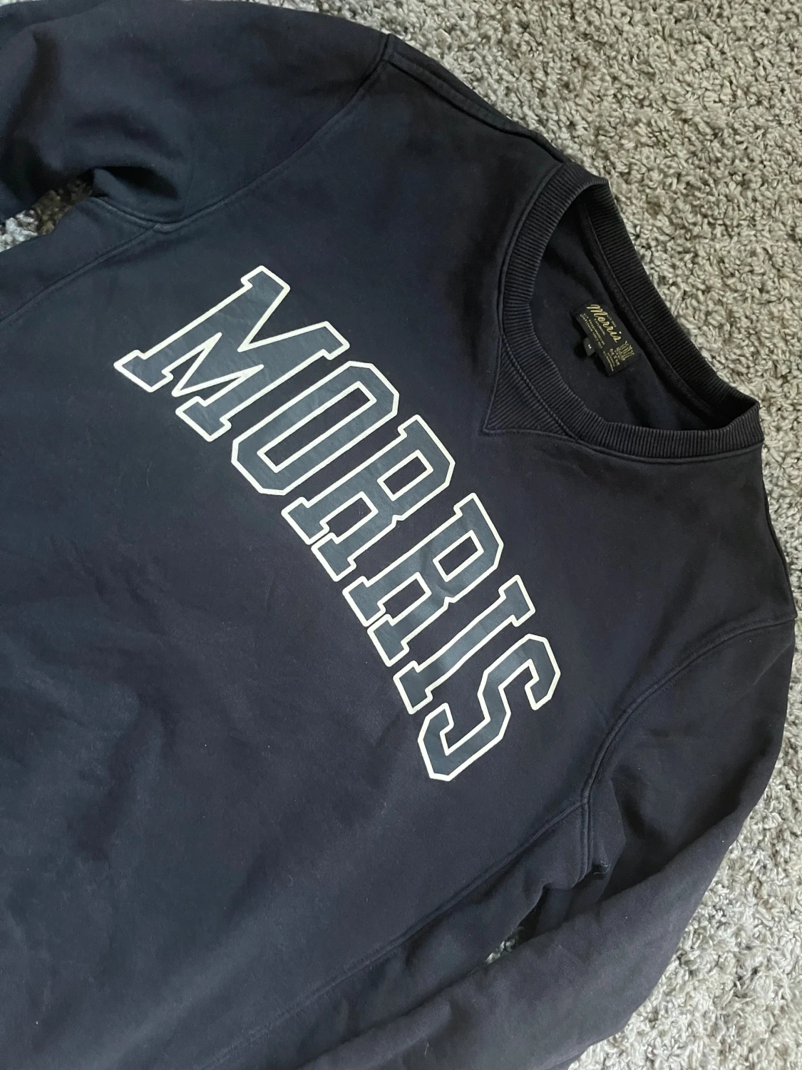 Mörkblå sweatshirt från Morris - 1