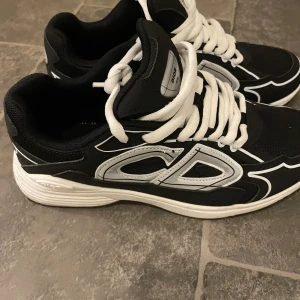 B30  - B30 använd några gånger annars som ny!                   Inga problem, felfri