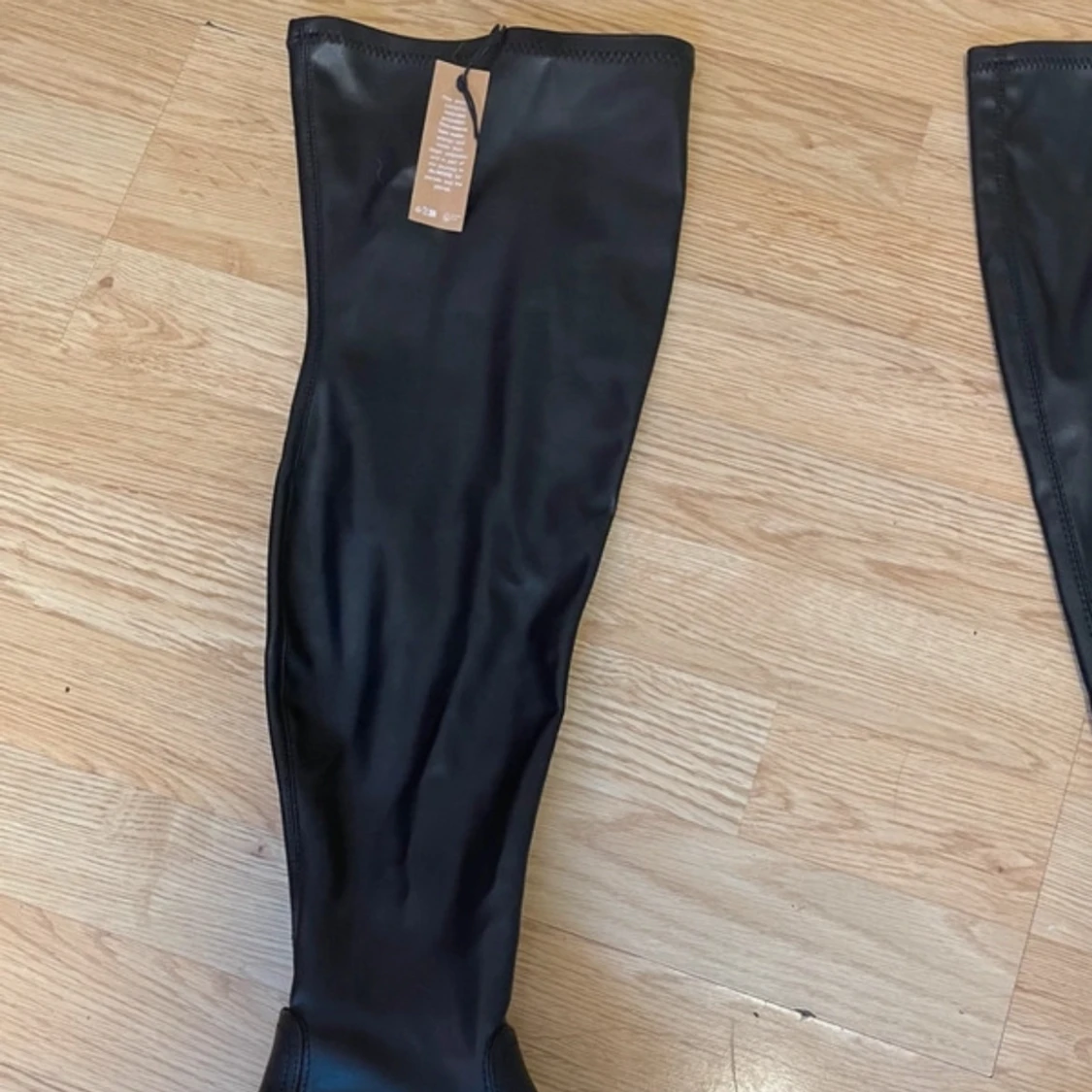 Svarta overknee boots med platå - 1