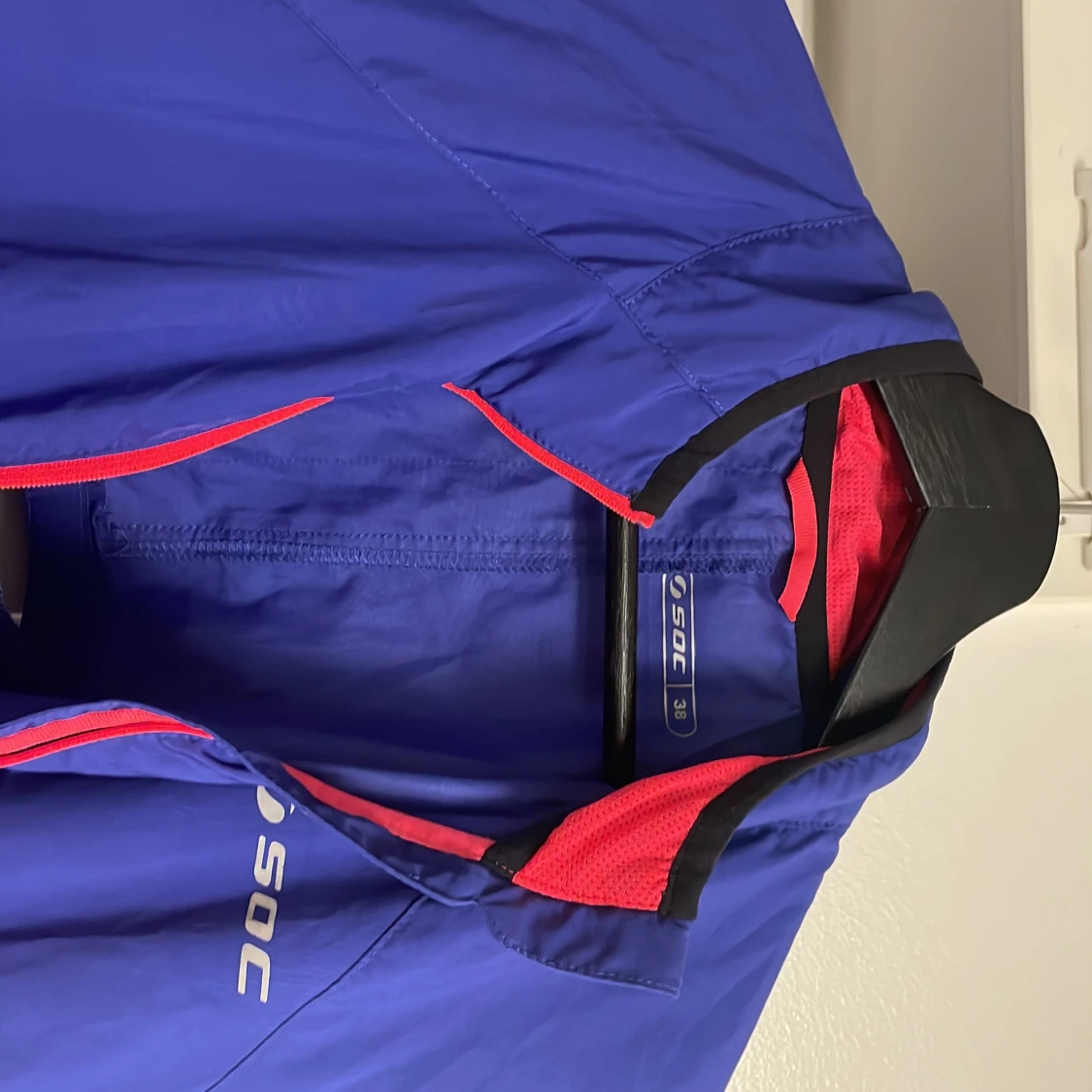 Lilla och svart vindjacka från SOC - 1