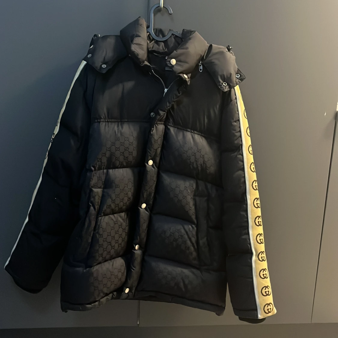 Gucci coat polyester black 