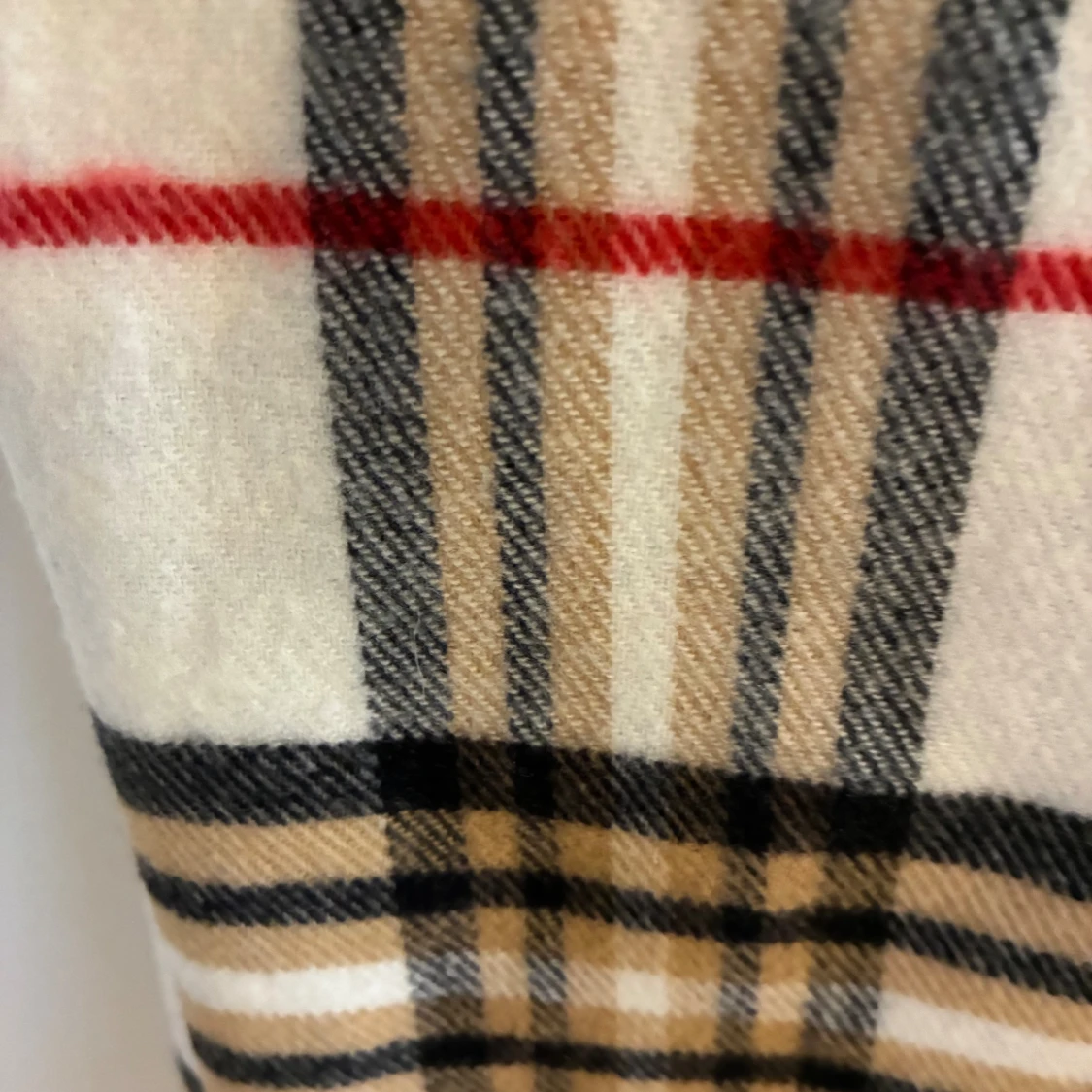 Rutig halsduk från Gerard Pasquier - 3