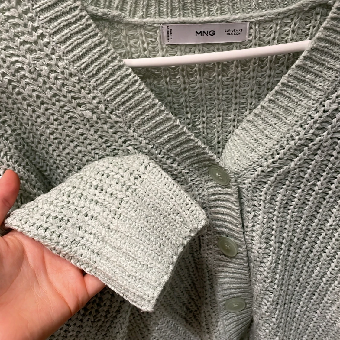 Ljusgrön stickad cardigan | Mango - 3