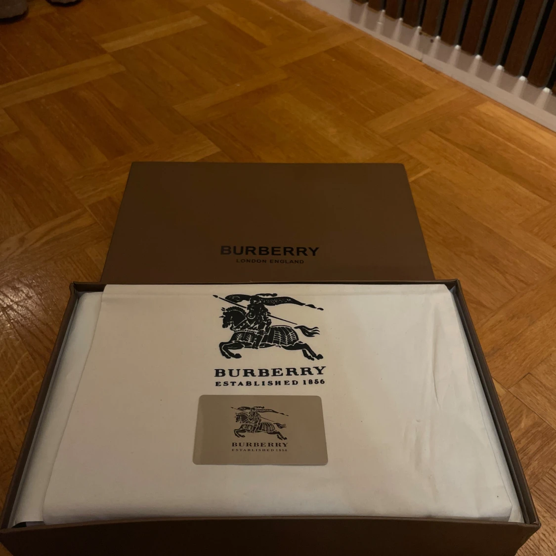 Burberry sneakers med rutigt mönster - 2