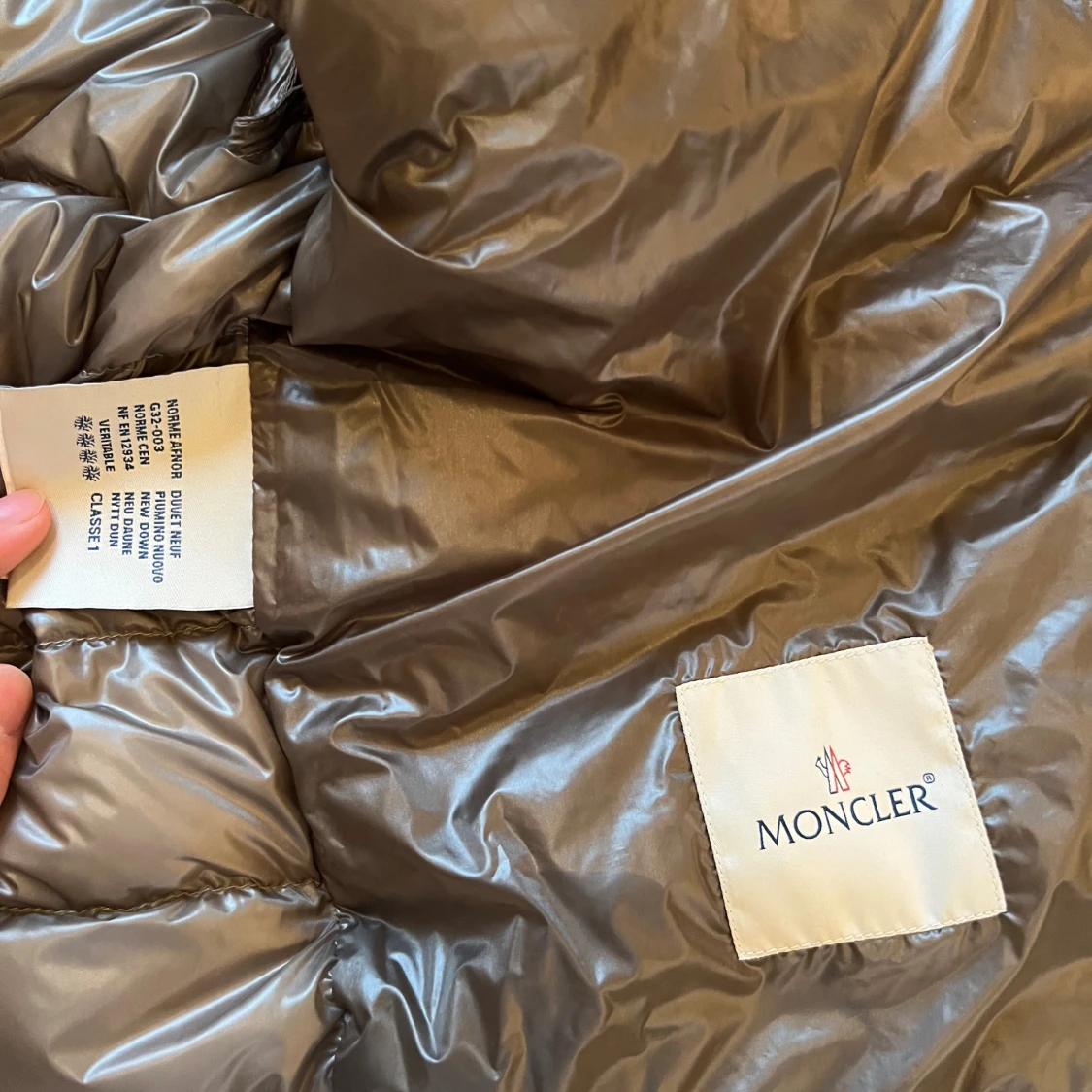  Moncler gui *kvitto finns* - 2