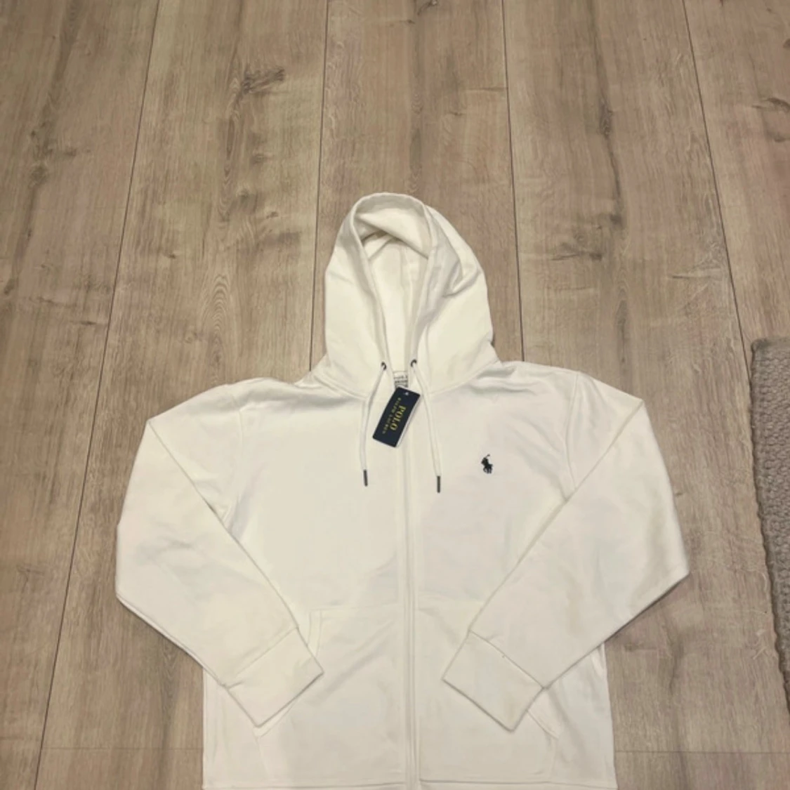 Vit hoodie från Polo Ralph Lauren