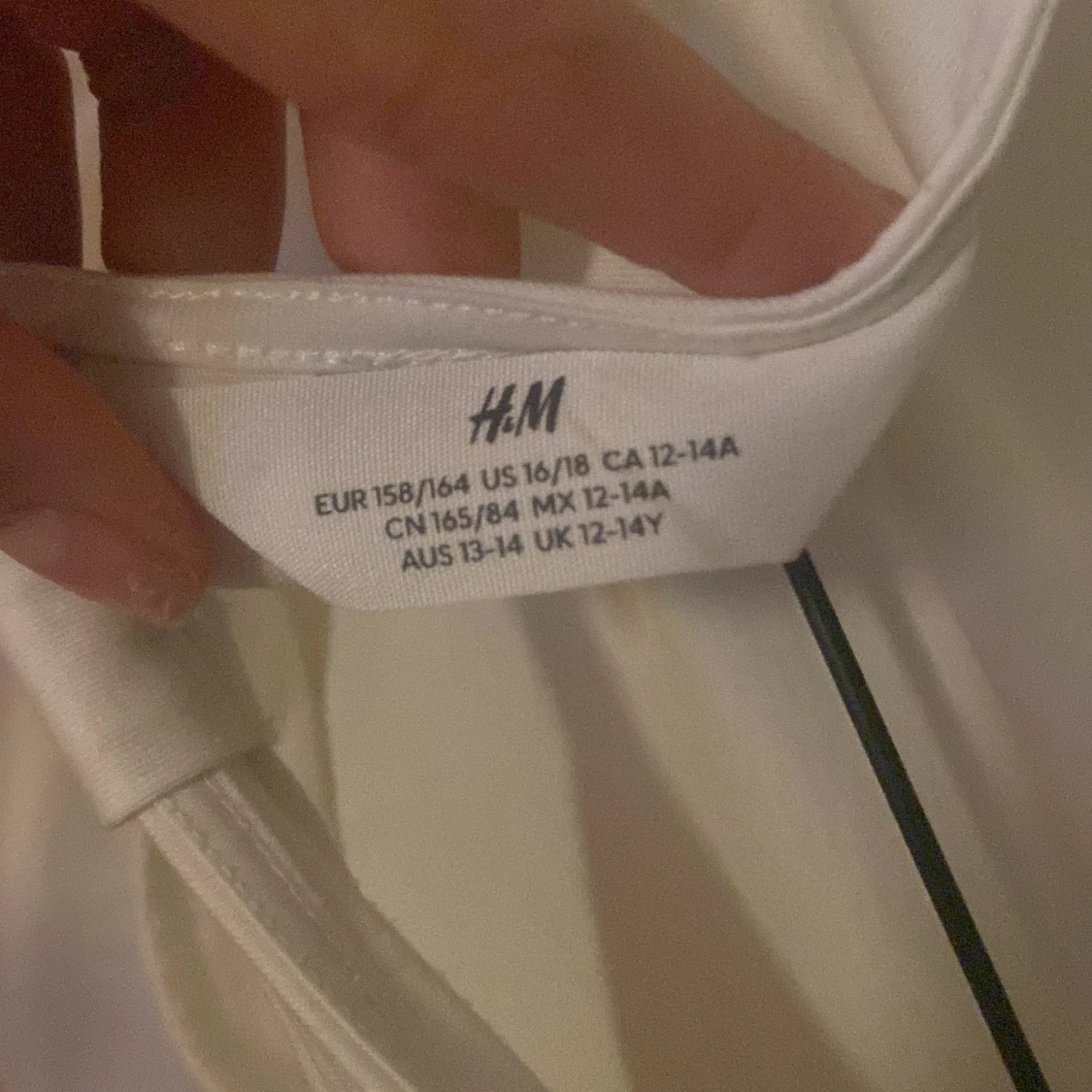 Vit långärmad topp med cut out H&M - 2