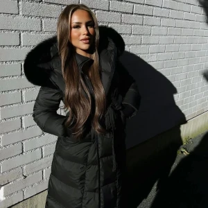 Casablanca jacket all black  - Helt ny med pris lapp på. Köpte hos femenina of sweden. Köptes för 3999kr säljer den för 3700kr