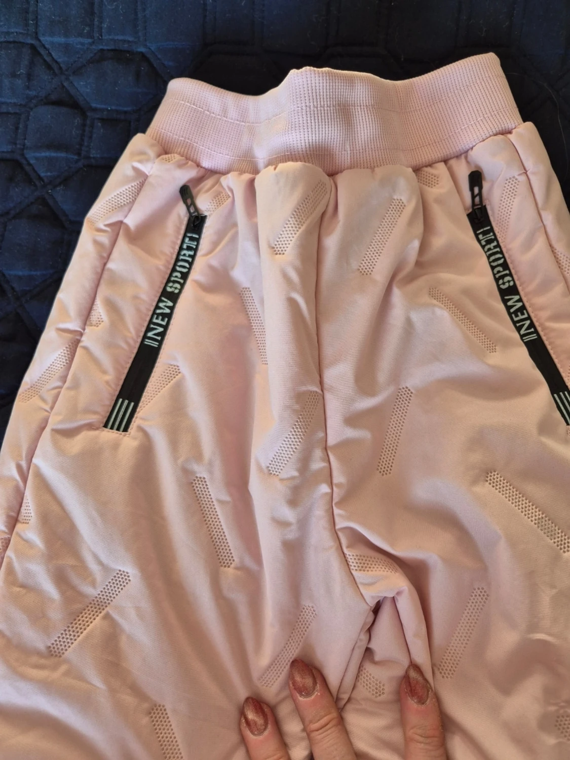 Ljusrosa täckbyxor med dragkedjor - 1