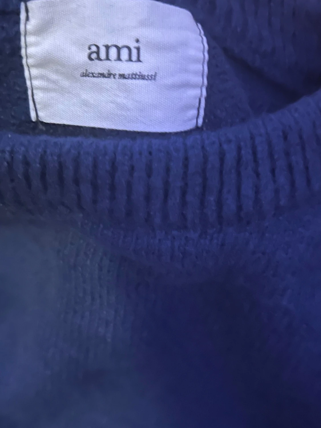 Blå stickad tröja från Ami Paris