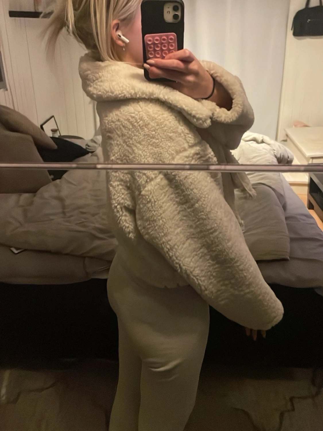 Krämvit teddyjacka från NA-KD - 1