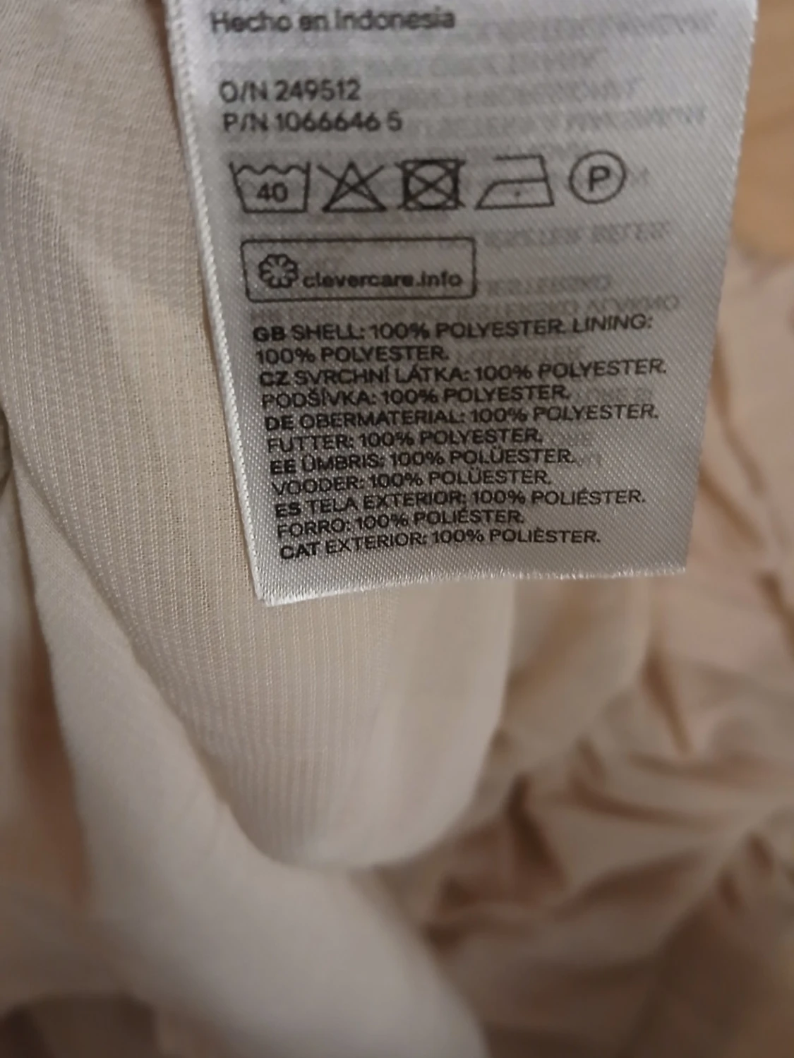 Beige plisserad långklänning H&M - 3