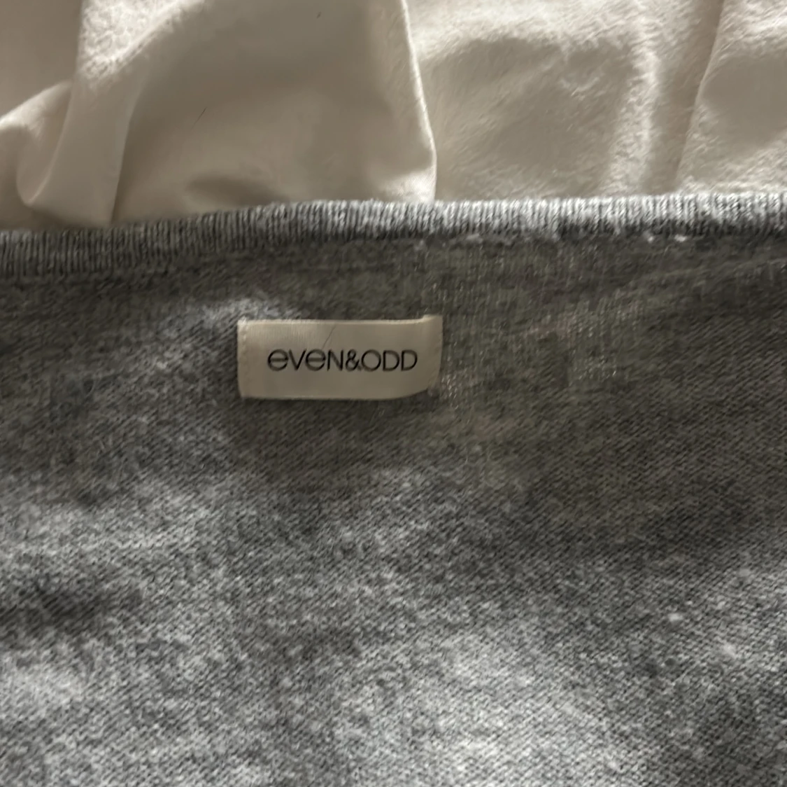 Grå omlottkofta från Even&Odd - 2