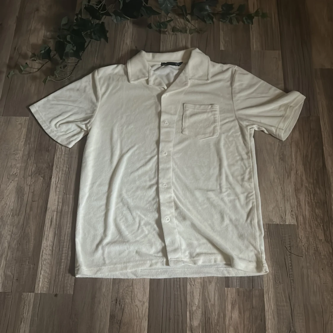 Vit kortärmad skjorta från 157