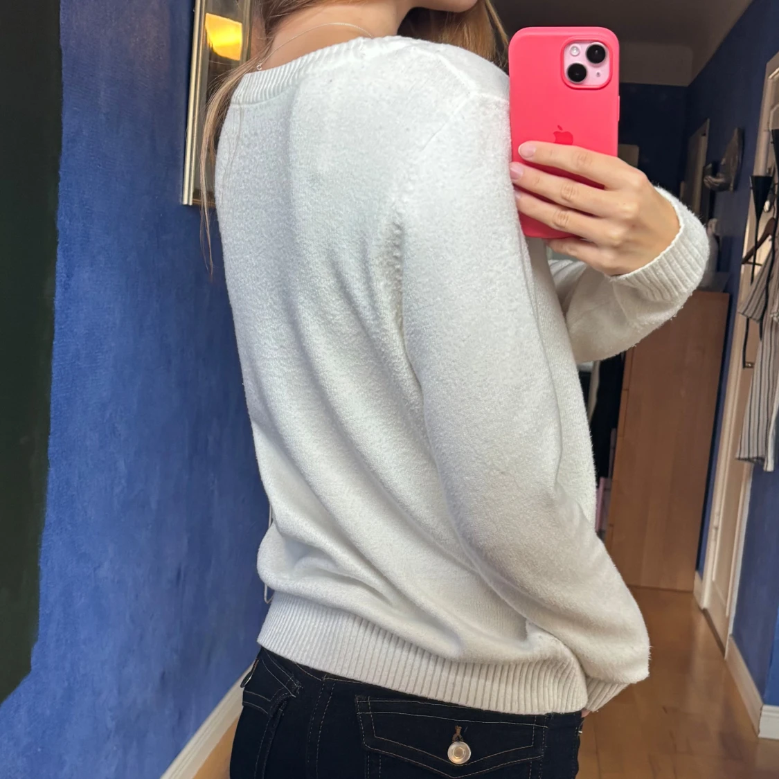 Vit stickad tröja med rund hals - 2