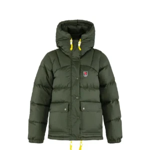 SÖKER‼️‼️‼️ - ‼️SÖKER‼️ söker en denna jack i storlek xs/s. Kan även tänka mig byta för jag har en mörkblå i storlek m❤️