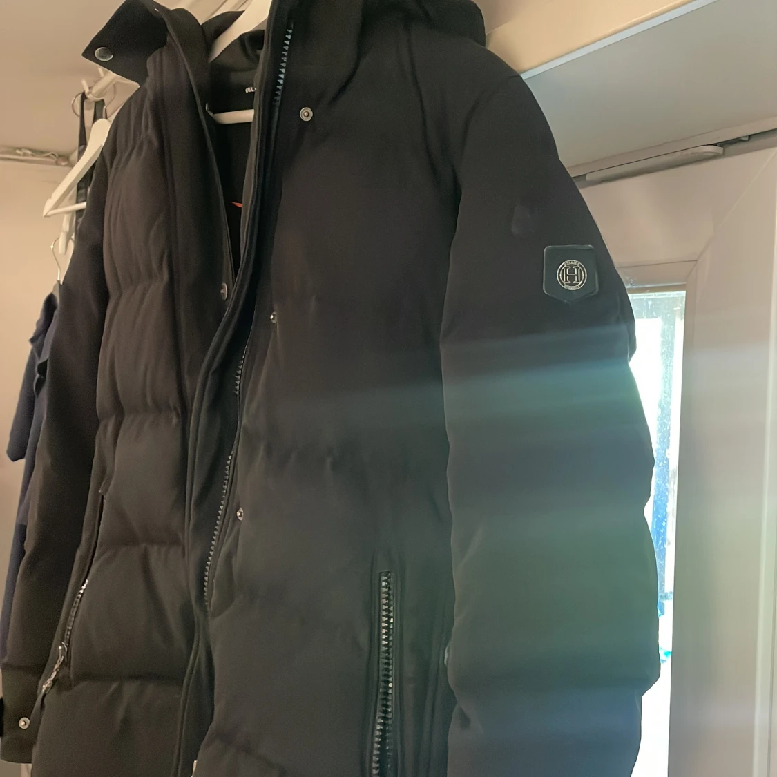 Svart Hollies Jacka st 36/S - 2