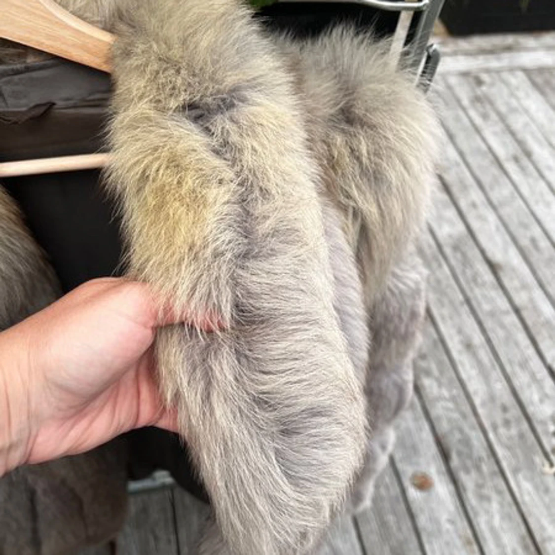 Ljusgrå pälsjacka från Lundgren - 4