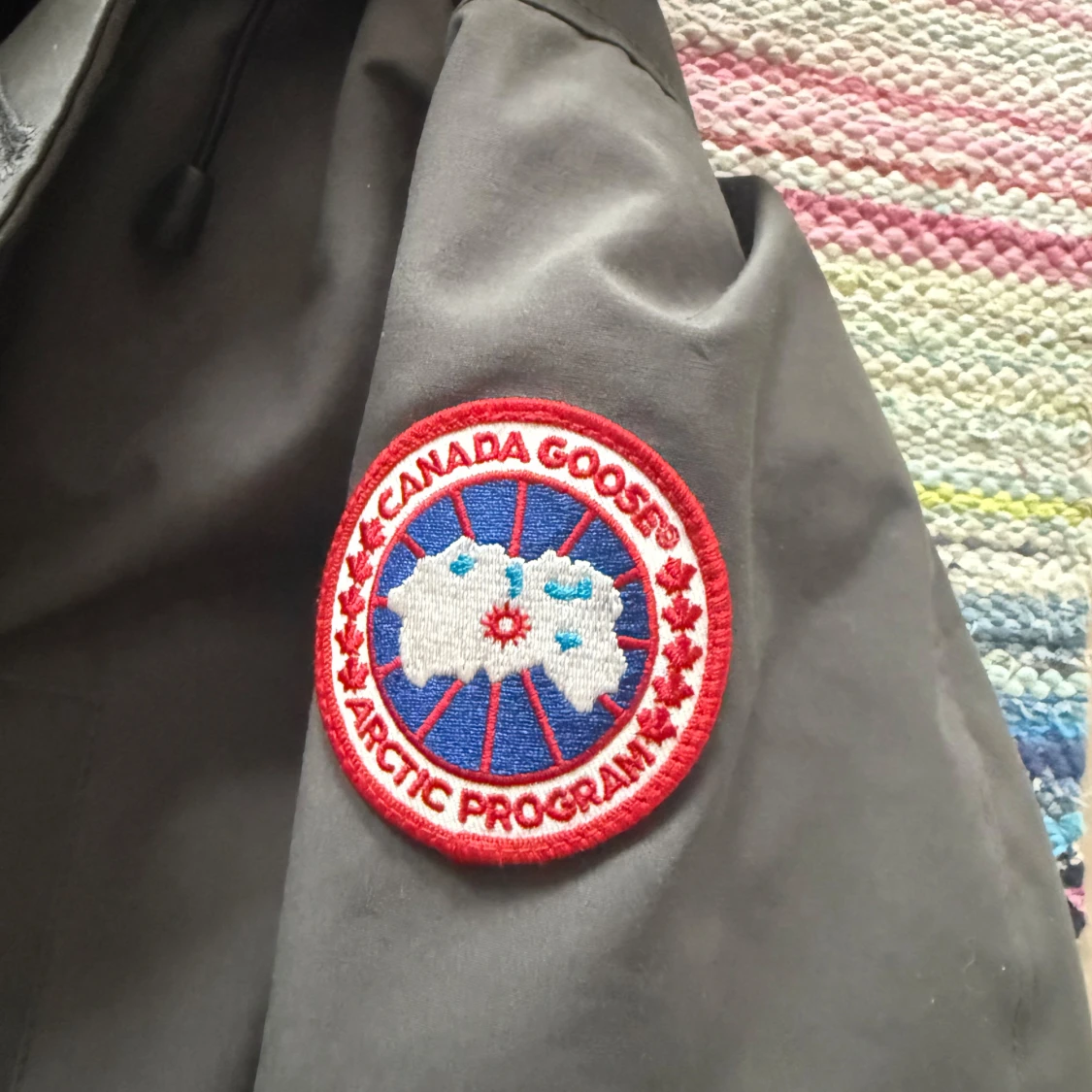 GRÅ CANADA GOOSE CHATEAU - 1