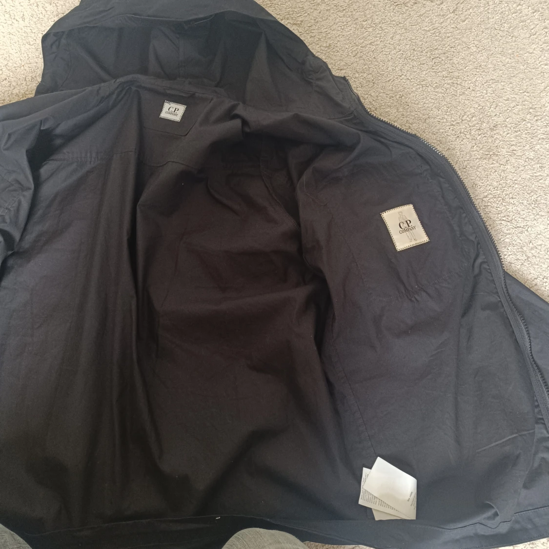 Svart vindjacka från C.P. Company - 3