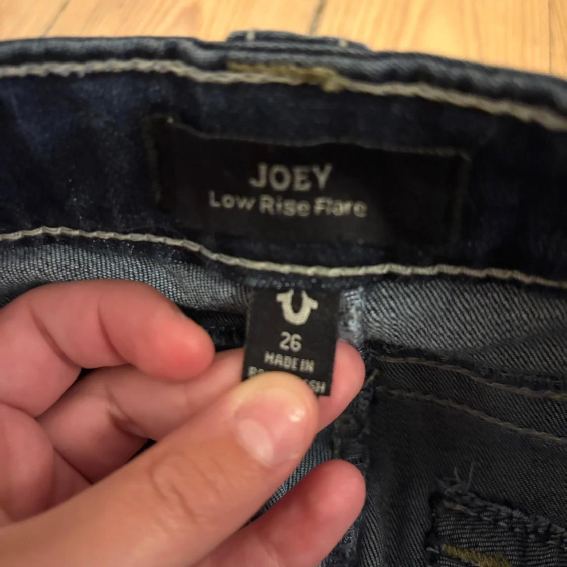 True religion jeans low rise flare storlek 26 i jättebra skick - 3