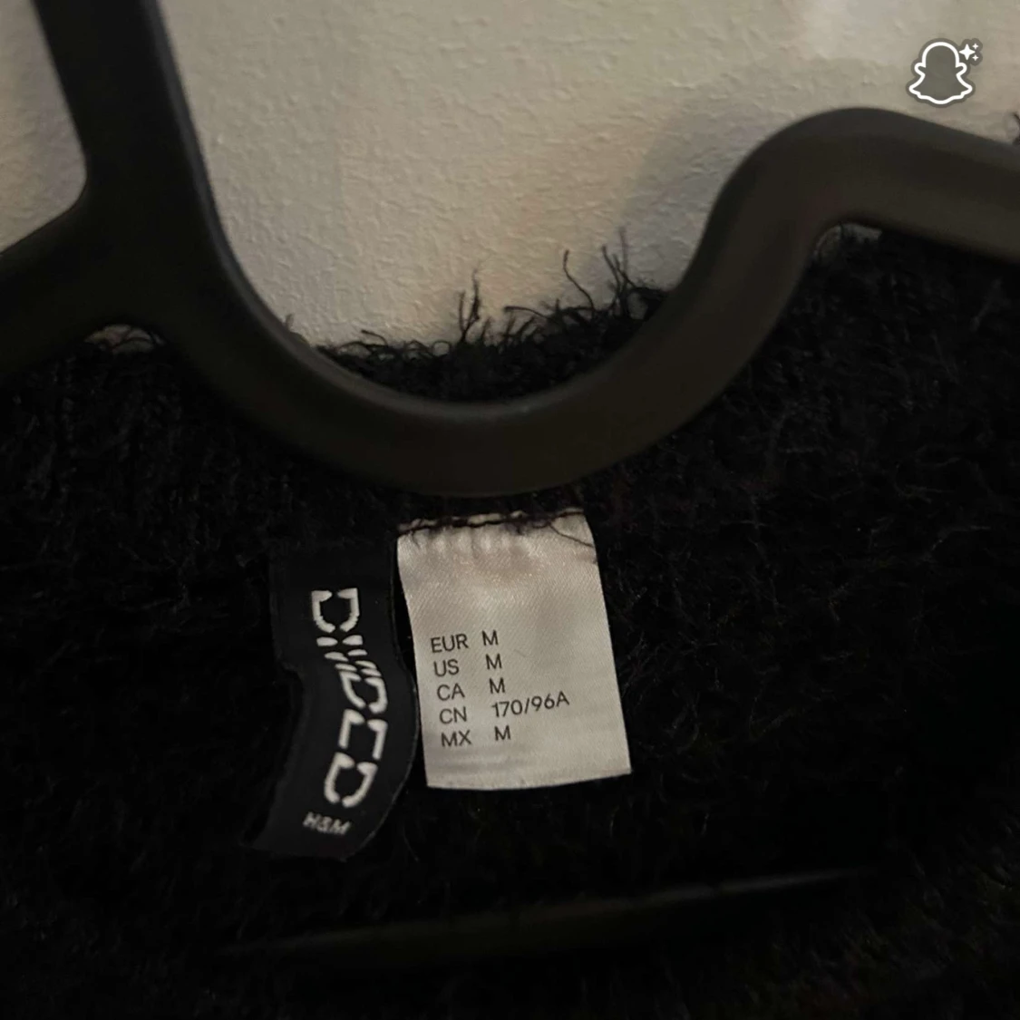 Svart fluffig stickad tröja H&M Divided - 1