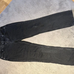 Svarta Jeans från Lager 157 - Svarta Icon jeans från lager 157! 