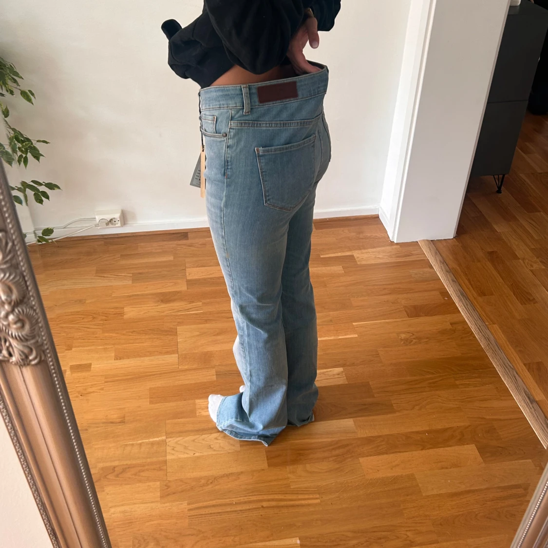 Ljusblå bootcut jeans - 3