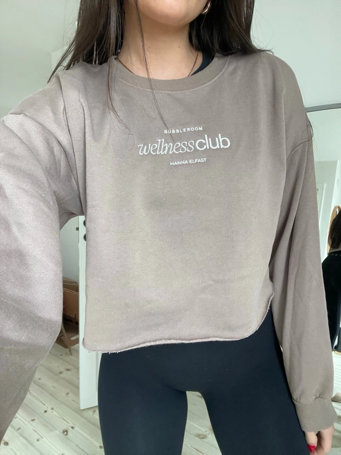 Cropped collagetröja