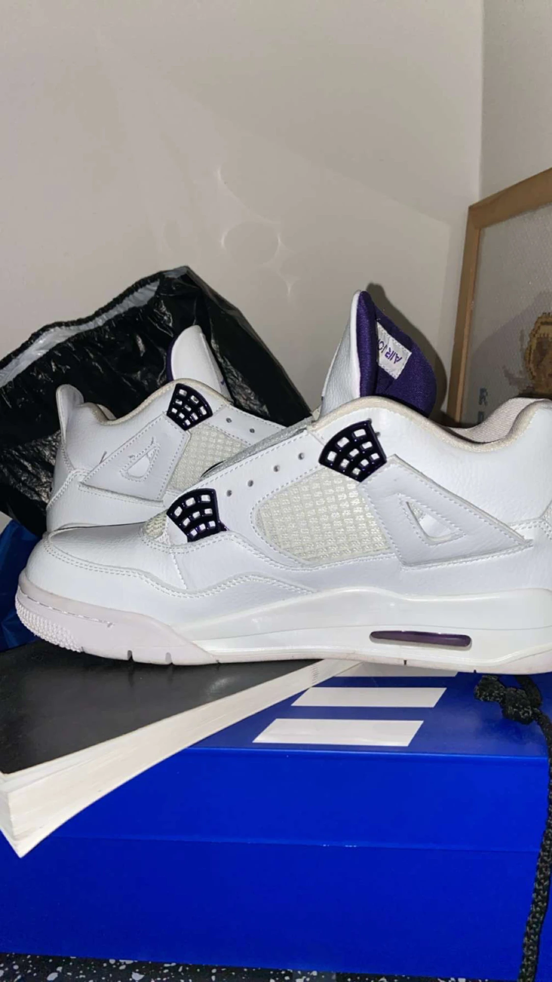 Nike Air Jordan 4 vit/lila sneakers