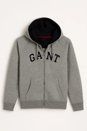 Gant zip hoodie - Gant zip hoodie med en broderad gant text på bröstet och ett bar snören. Mycket bekväm och har även två Victor på magen 