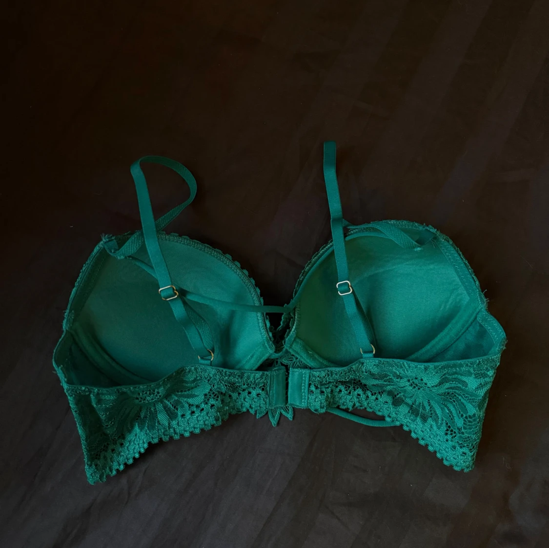 Grön spets-bh med blommigt mönster - 1