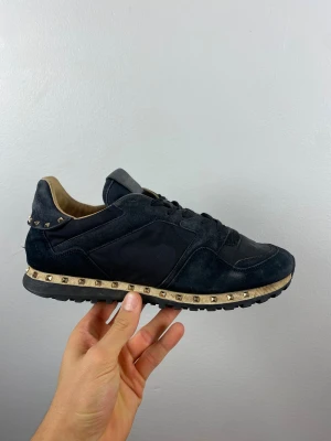 Valentino skor - Storlek 43 | Skick 8/10 | Bara skorna medföljer | Hör av dig vid frågor!