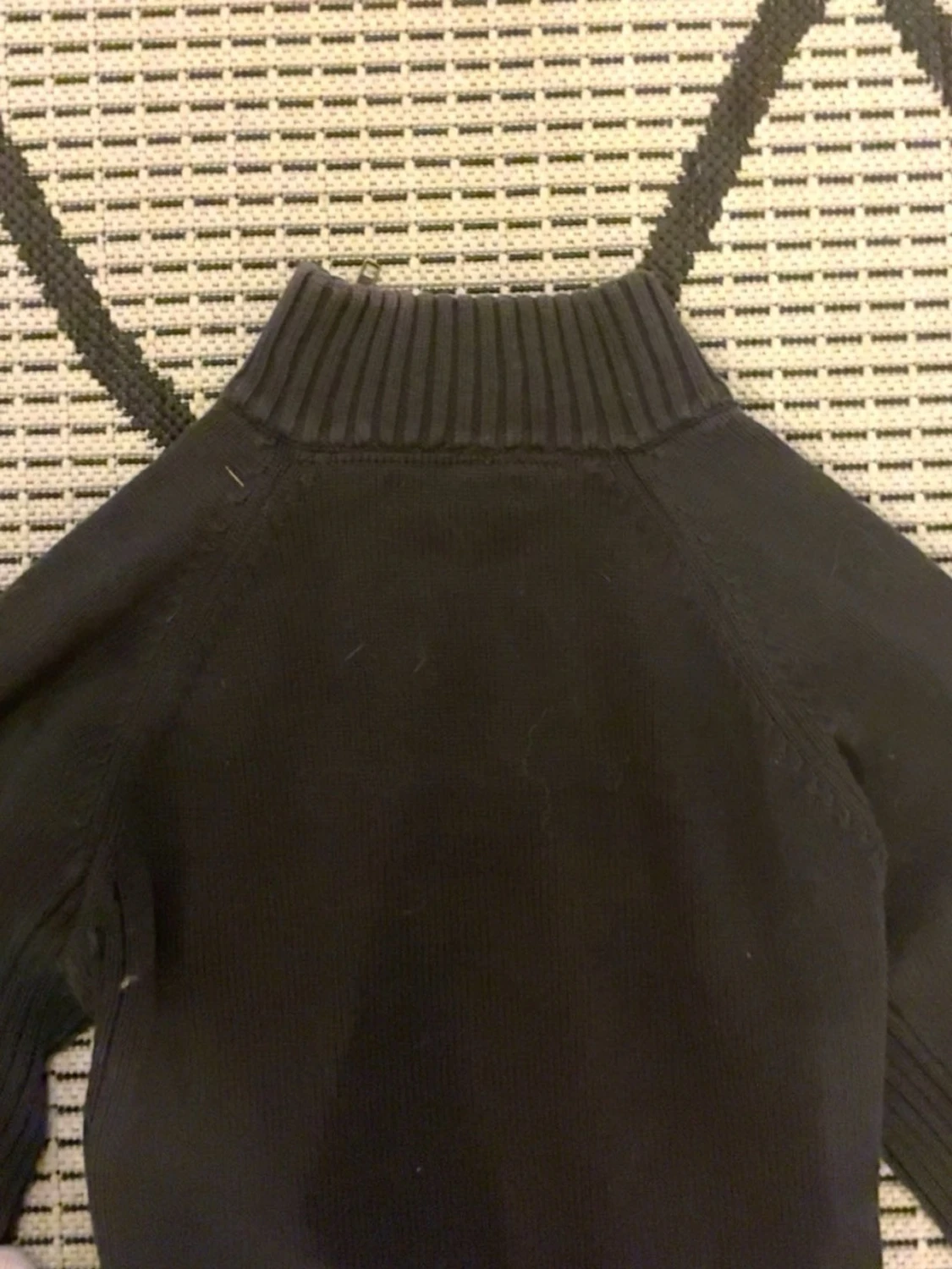 Svart polotröja från A Genuine - 3