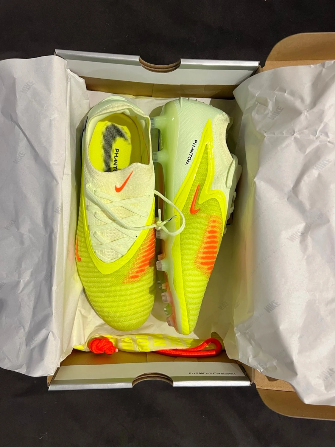 Nike Phantom AG fotbollsskor gul - 3
