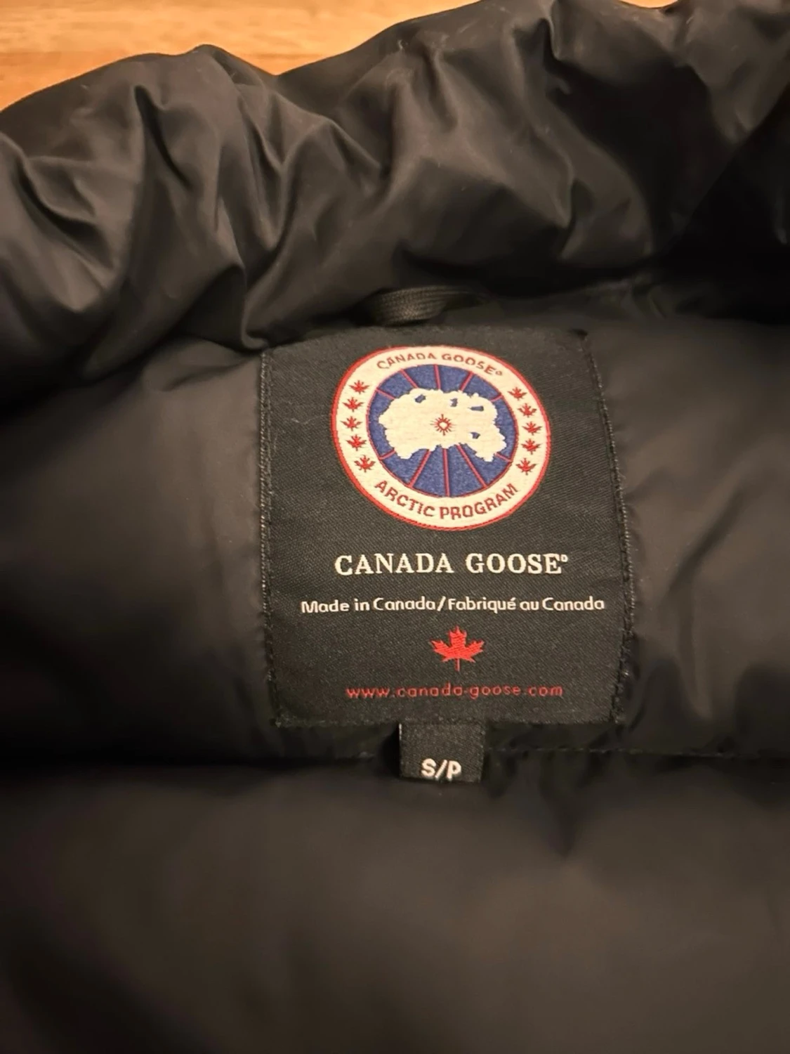 Svart dunväst från Canada Goose - 2