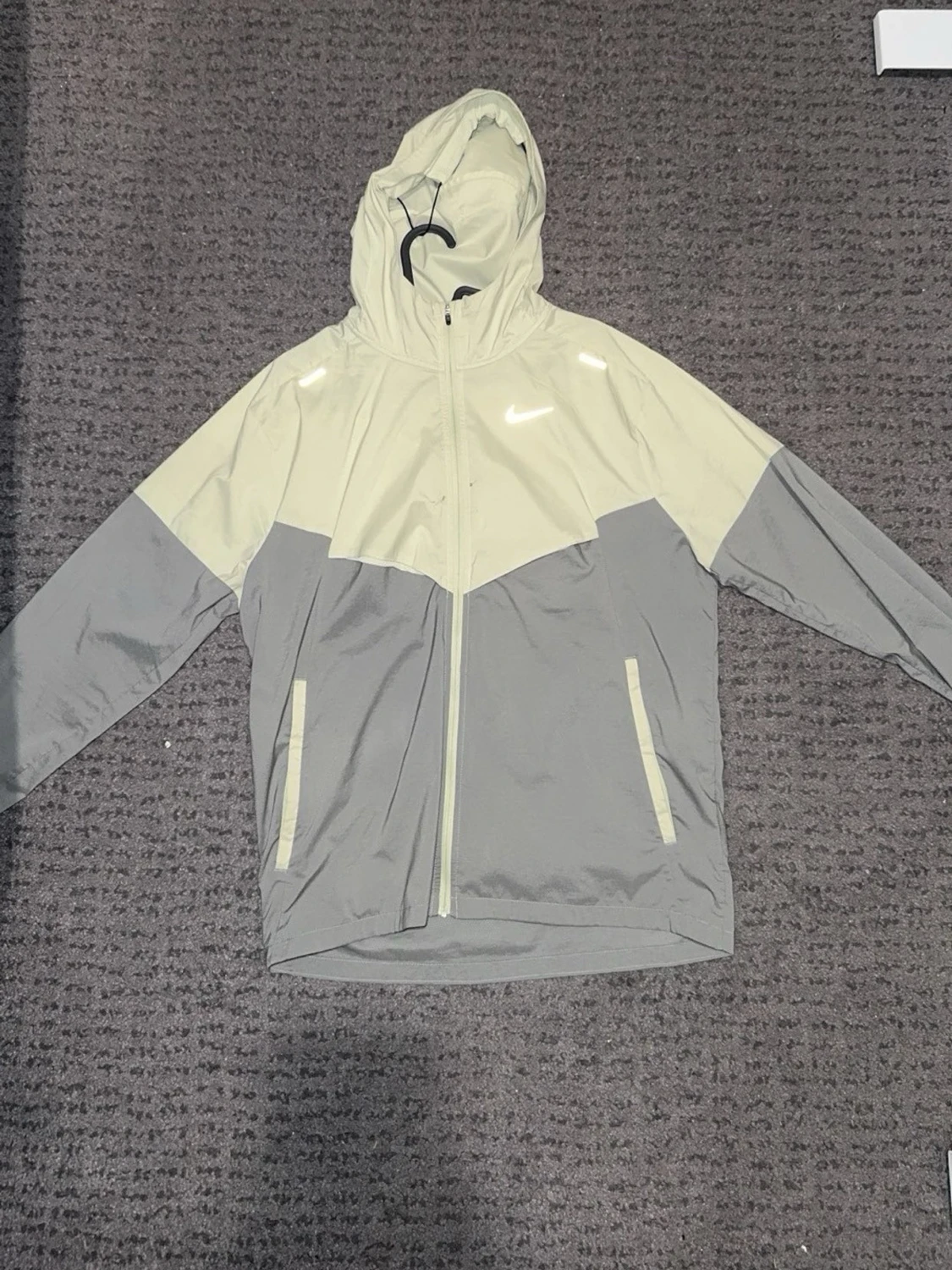 Nike tvåfärgad vindjacka med huva