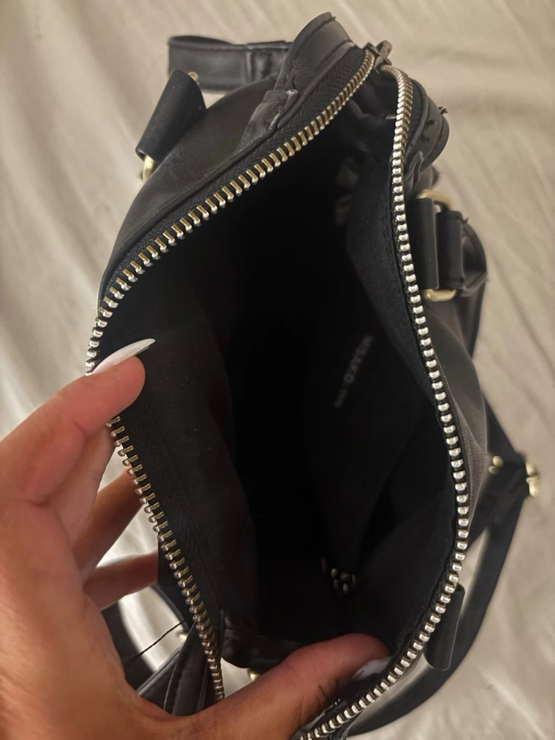 Svart handväska  - 2