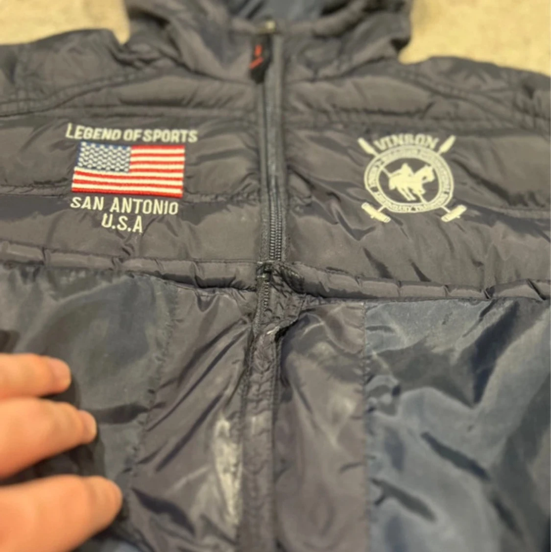 Mörkblå dunjacka från Vinson Polo - 4