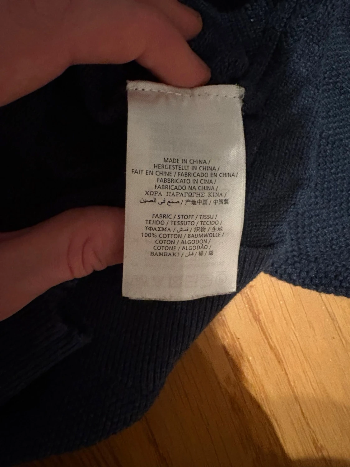 Mörkblå tröja från GANT - 3