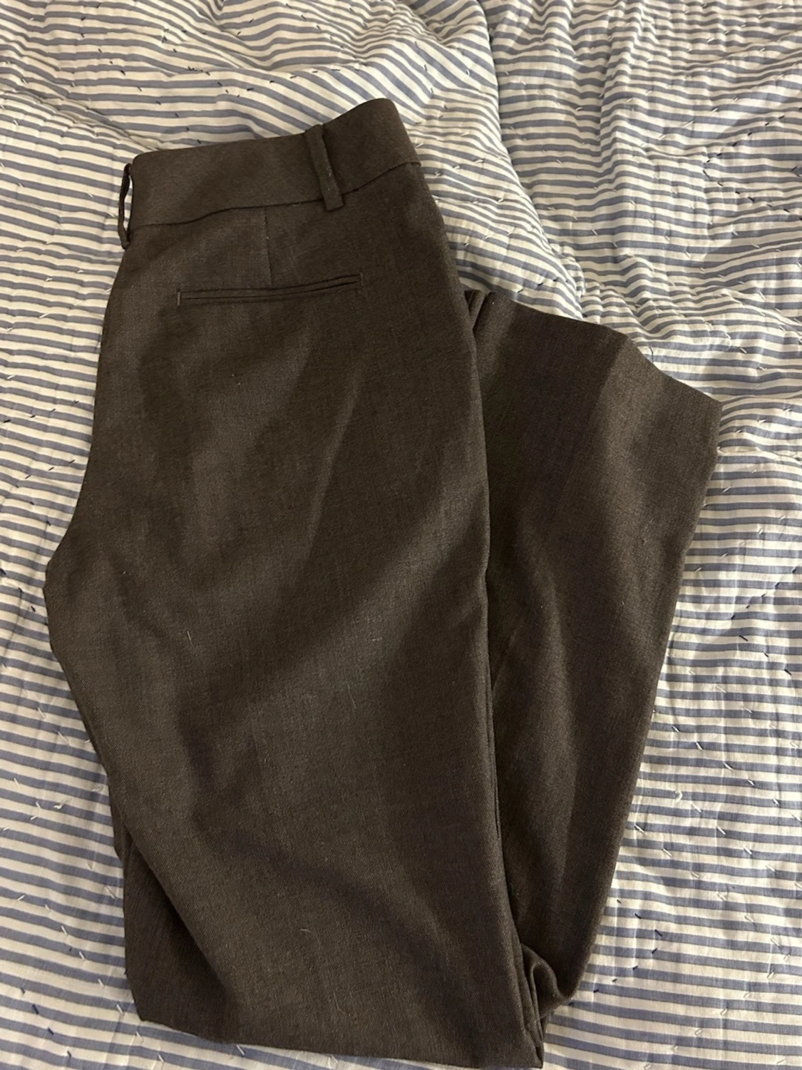 Bruna kostymbyxor från Ann Taylor