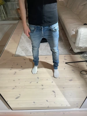 Jack and Jones jeans - Jack and Jones jeans | Storlek 30/32 | Mycket bra skick | billigare pris vid köpa av flera jeans på min profil‼️| Skriv till mig vid frågor📩