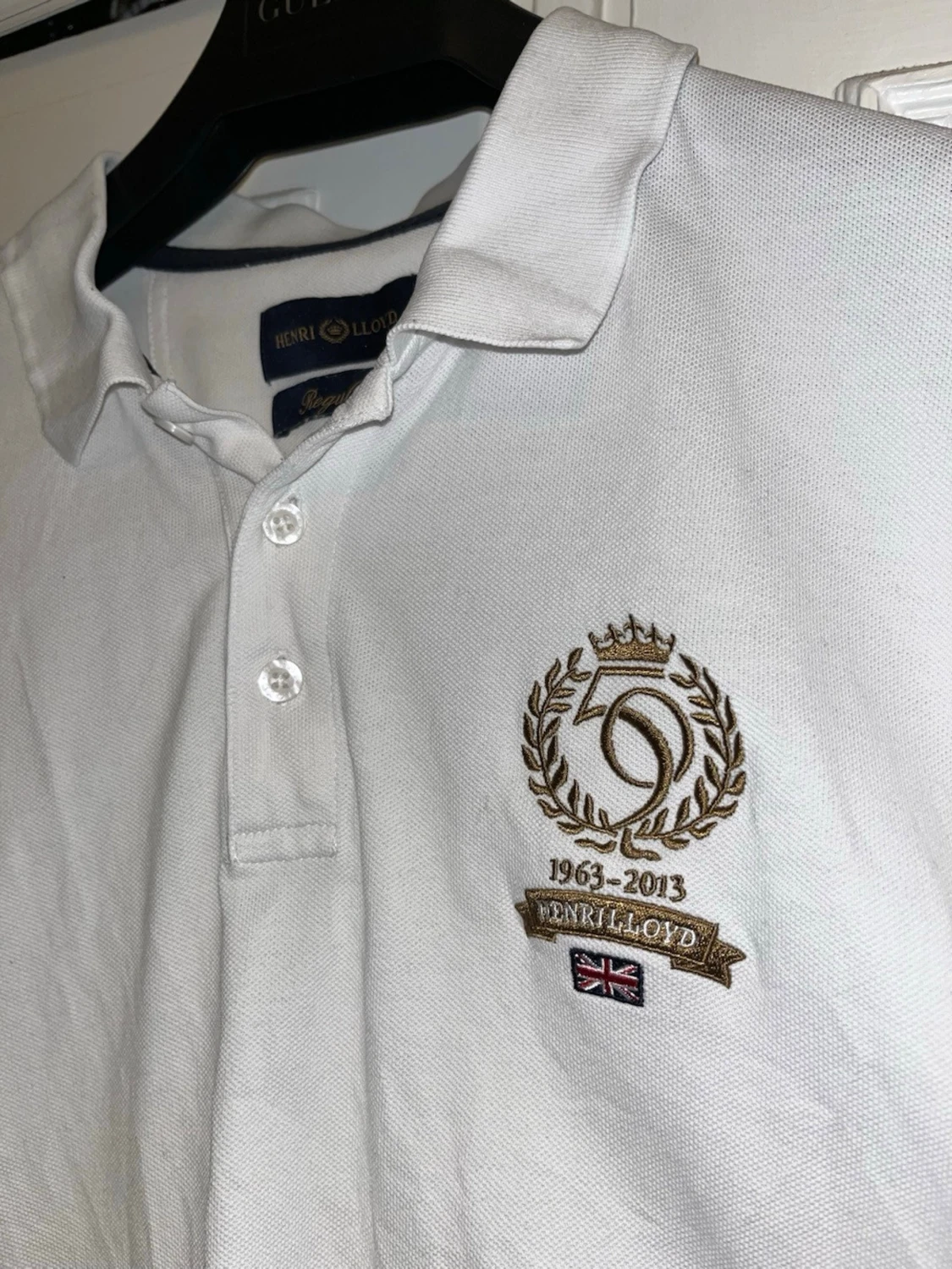 Vit pikétröja från Henri Lloyd - 1