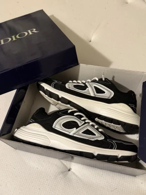 B30  - Använd en gång tvättas innan frakten 