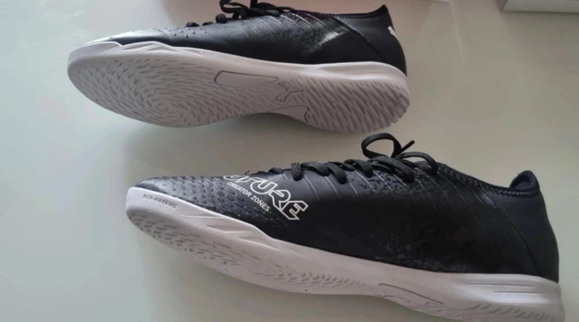 Svarta Puma Future fotbollsskor - 1