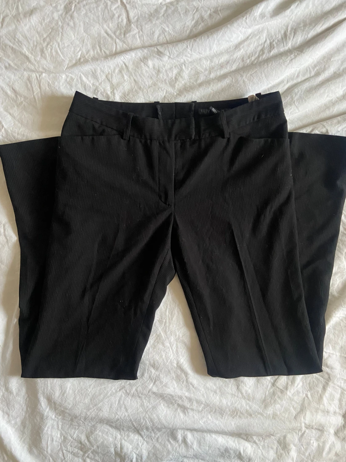 Lågmidjade kostymbyxor