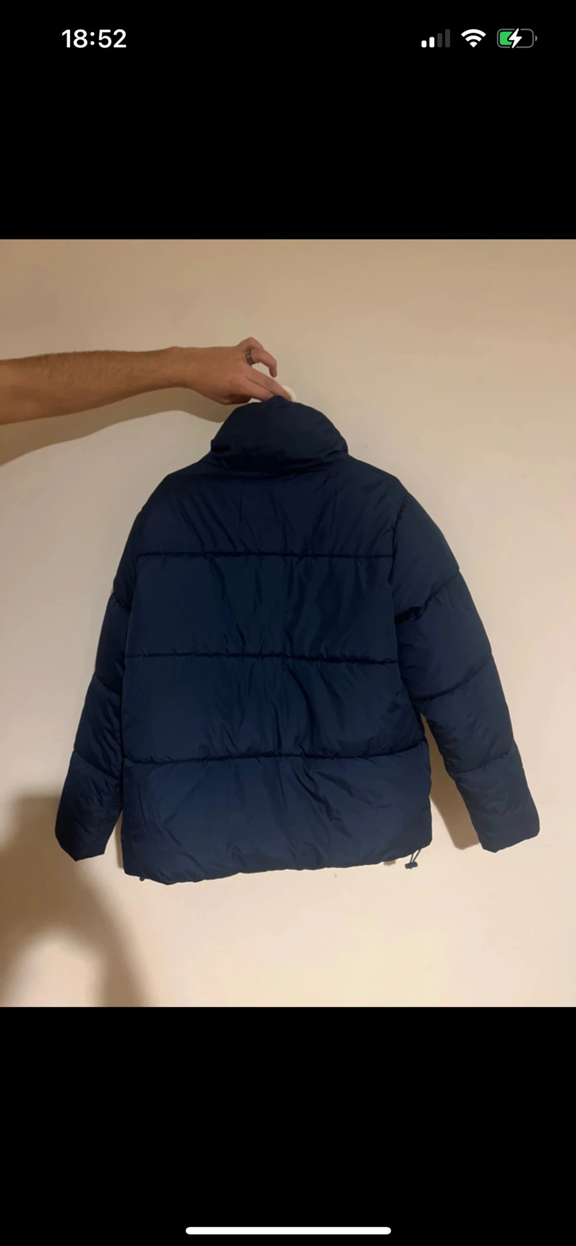 Mörkblå pufferjacka från Cubus - 1