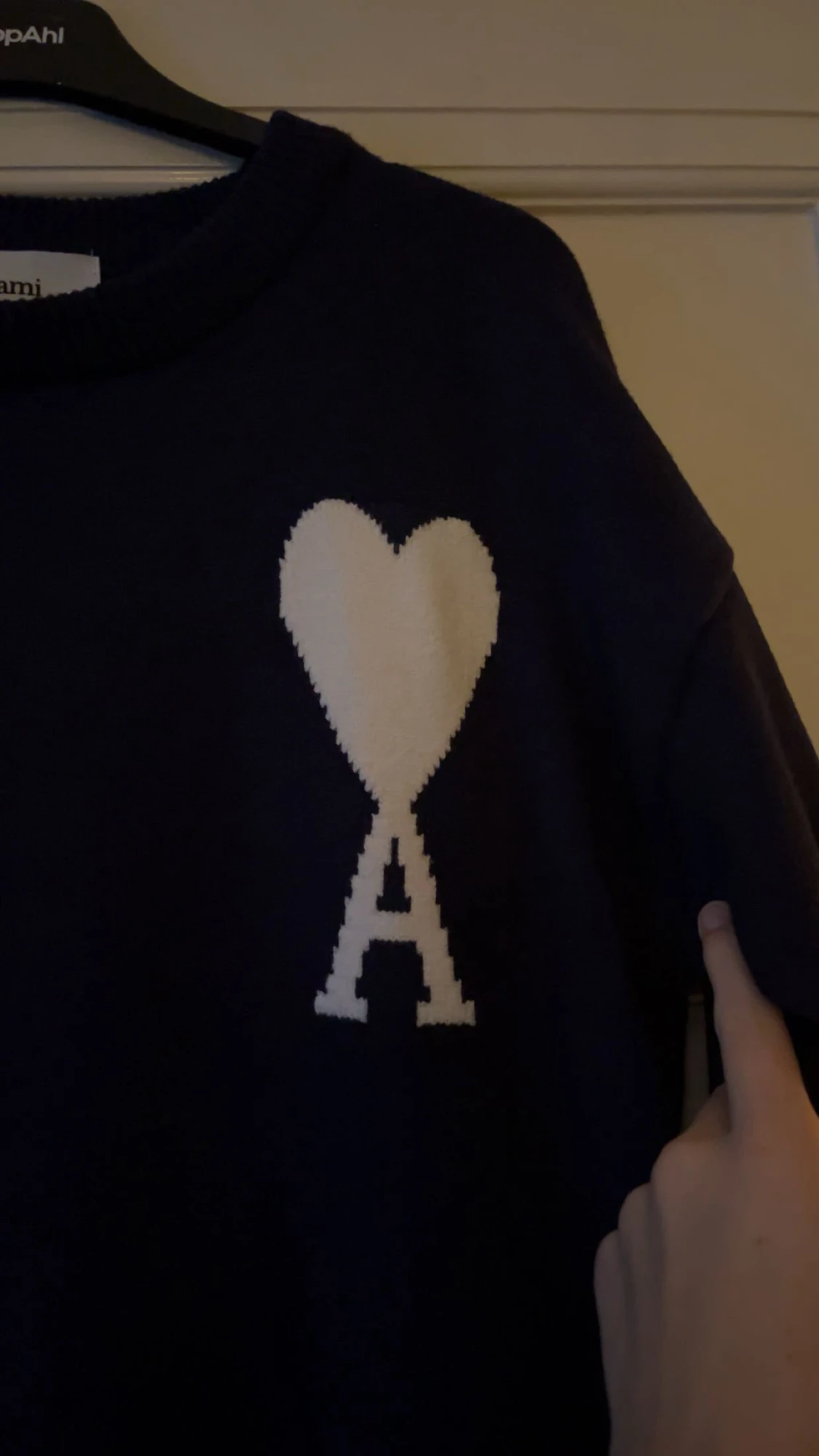 Mörkblå stickad tröja från Ami - 1