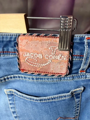 Jacob cohën - Skick 7/10 ändas lappen dåligt skick✅modell är bra 688 storlek 34📏